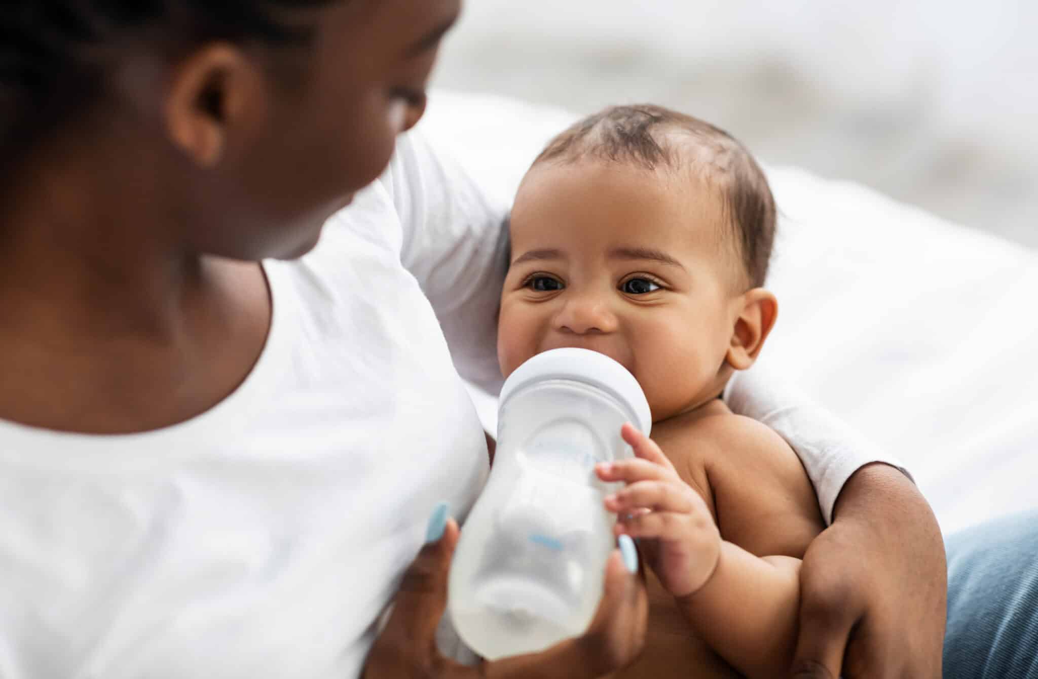 Progrès du bébé de 6 mois